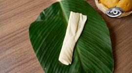 Detrás de su aparente simpleza hay técnica, memoria y saberes transmitidos de generación en generación. En este reportaje recorremos la historia del queso de hoja y cómo este sabor artesanal sigue vivo en hogares y caminos del Ecuador.