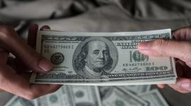 Ecuador volvió al mercado internacional de bonos tras siete años.