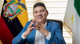 Norberto Vélez, es el Alcalde de Rocafuerte, dentro de la provincia de Manabí