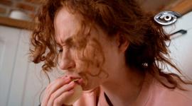 Cuando hay estrés, tristeza o ansiedad, el cerebro busca alivio inmediato y aparecen antojos de dulces o grasas; no siempre es necesidad física. Especialistas explican cómo distinguir entre apetito fisiológico y emocional, y qué señales alertan sobre un hábito que podría afectar la salud.