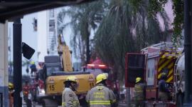 Bomberos continúan con la lucha contra un incendio de gran magnitud en Guayaquil