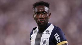 El jugador ecuatoriano Eryc Castillo fue víctima de comentarios racistas de un periodista