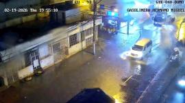 Fuerte lluvia con tormenta eléctrica golpea Guayaquil