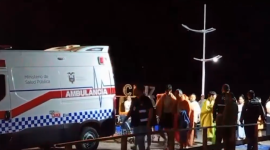 Una embarcación naufragó en las Islas Galápagos y dejó un fallecido.