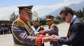 Daniel Noboa fue condecorado al Mérito Militar 'Vencedores de Tarqui', en el grado de Gran Cruz y el Botón de Mando