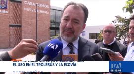 El Municipio de Quito entregará más de 300 000 nuevas tarjetas electrónicas para que los usuarios puedan utilizar el Trolebús y Ecovía, desde el 1 de abril. Estas tarjetas permitirán a las personas utilizar el sistema integrado de recaudo.