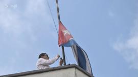 Funcionarios cubanos se retiran de la Embajada en Quito, como lo solicitó el Gobierno Nacional.