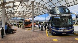 No saldrán buses desde Quito a las provincias con toque de queda.