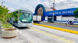 La estación del Trolebús de El Recreo fue cerrada de manera temporal.