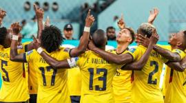 El DT de Ecuador convocó a 34 jugadores para los partidos previos al Mundial