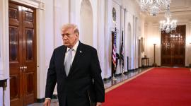 Donald Trump aseguró que se llevan a cabo conversaciones con Irán.