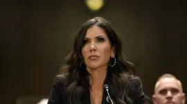 Kristi Noem vendrá a Ecuador para tratar temas de seguridad.