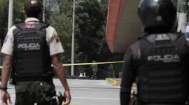 Seis policías fueron detenidos en flagrancia en Guayas.