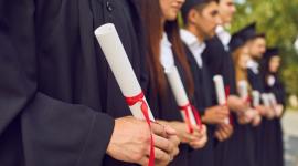 Autoridades ecuatorianas anularon miles de títulos académicos emitidos por una universidad de Nicaragua