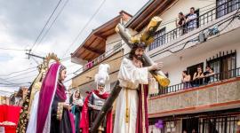 Por Semana Santa se realizará un viacrusis en Ecuador y Colombia por la paz