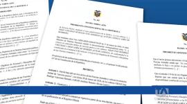Mediante decretos ejecutivos, generales y almirantes dejan sus cargos tras cumplir su tiempo de disponibilidad; el Gobierno oficializa la reestructuración del mando militar.