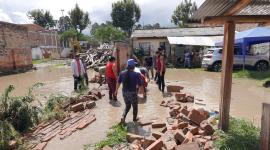 Las fuertes lluvias en Ecuador dejaron más de 75 000 personas afectadas.