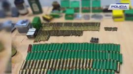 Captura del video que la Policía Nacional publicó tras el operativo en Durán, luego de identificar un inmueble que servía como arsenal de la banda delictiva 'Latin Kings'.