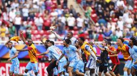 AMDEP2767. GUADALAJARA (MÉXICO), 31/03/2026.- Jugadores de la selección de la República Democrática del Congo celebran este martes, al finalizar un partido de repechaje para la Copa Mundial 2026 entre República Democrática del Congo y Jamaica en el Estadio Akron en Guadalajara (México). La República Democrática del Congo obtuvo el penúltimo cupo libre al Mundial al vencer en tiempo extra por 1-0 a Jamaica en la final de la repesca intercontinental jugada en el estadio Akron de la ciudad mexicana de Zapopan. EFE/ Francisco Guasco