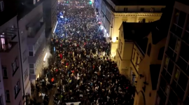 ¡Llévenme a Estados Unidos!»: los bosnios, eufóricos tras clasificarse para el Mundial.