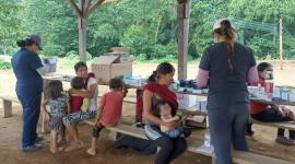 El Ministerio de Salud brindó atención en Taisha ante alerta sanitaria