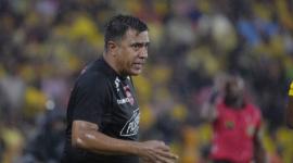 El entrenador César Farías de Barcelona habló sobre la Copa Libertadores