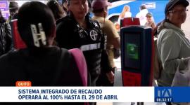 El transporte municipal prevé completar la modernización de sus cobros a finales de mes, muchos usuarios aún optan por el pago en efectivo. Un reportaje de Stephany Paz