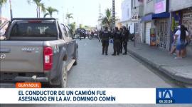 El violento ataque ocurrió en el del Guasmo Sur, Guayaquil. Sujetos armados interceptaron al conductor y acabando con su vida. Un reportaje de Jazmín Solís