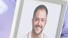 Luis Alarcón de 37 años, murió en una clínica dental en Quito.
