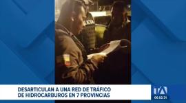 Operativos simultáneos revelaron la infiltración policías y militares en una organización dedicada al tráfico de combustible. Un reportaje de Catalina García