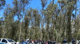 Equipos de rescate buscan en el parque Metropolitano.