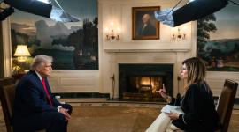 El presidente Donald J. Trump se sienta con María Bartiromo para una entrevista exclusiva.