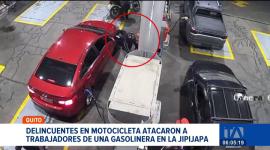 Sujetos en motocicleta asaltaron nuevamente una gasolinera a norte de Quito. La administración denuncia falta de patrullaje preventivo. Un reportaje de Gustavo Jaramillo