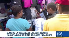 A pocos días de arrancar el año lectivo en la Costa, los puntos de venta de útiles escolares lucen abarrotados. Padres de familia buscan de ofertas. Un reportaje de Camila Guevara