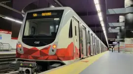 Metro de Quito retoma oprecion tras falla técnica