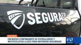 En medio de un nuevo estado de excepción, Guayaquil recibe una nueva flota de patrulleros y motocicletas para reforzar la seguridad de la ciudad. Un reportaje de Jazmín Solís
