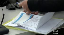 Tras fallas en la plataforma, 28 municipios aún no habilitan el sistema de matriculación nacional. Rumiñahui y Cayambe retoman hoy el servicio. Un reportaje de Brigette Mancheno