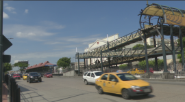 La av. de las Américas, en Guayaquil, será cerrada al tránsito vehicular este 24 de abril de 2026, por el montaje de un paso elevado.