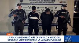 En un operativo ejecutado al suroriente de Quito, los uniformados lograron interceptar a dos sujetos que intentaron huir con el cargamento de droga. Un reportaje de Juan Miguel Rodríguez