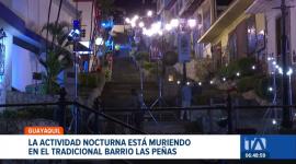 La vida nocturna en Las Peñas se apaga ante la baja afluencia de visitante. Propietarios de negocios temen que el toque de queda afecte a sus negocios. Un reportaje de Camila Guevara