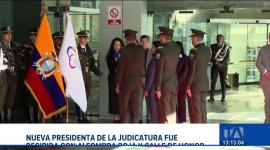 Pese a que el evento protocolar de bienvenida se realizó este lunes, la nueva titular instaló su primera sesión el domingo para proceder con medidas disciplinarias contra dos magistrados.