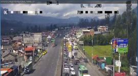 Fuerte congestión en Tambillo por volcamiento
