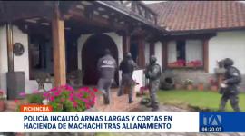 La Policía Nacional incautó siete armas largas, cuatro cortas y más de 1.300 municiones durante un allanamiento estratégico en hacienda de Machachi. Un reportaje de Ismenia Solórzano