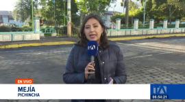 El aluvión reportado en Aloasí, cantón Mejía deja daños materiales. Se reportan más de 20 viviendas afectadas, vías con lodo. Un reportaje de Nathalie Jiménez