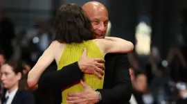 Vin Diesel y Meadow Walker protagonizaron el momento más emotivo del homenaje a Fast & Furious en Cannes.