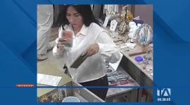 Usuarios de redes sociales viralizaron videos para identificar a una sospechosa especializada en el robo de celulares y otros dispositivos. Un reportaje de Paula Kuhn