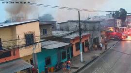 Una vivienda se incendió y causó alarma en Guayaquil.