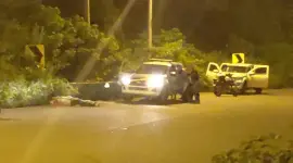 Un cadáver envuelto en una hamaca fue hallado en Manabí.