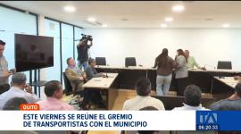 Este viernes se reúnen el Municipio y los dirigentes del transporte urbano, las autoridades enfatizan que cualquier ajuste económico estará condicionado. Un reportaje de Nathalie Jiménez