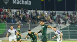 Jugadores de Orense en partido de la LigaPro